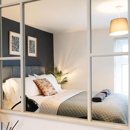 Stunning 2-Bedroom Home In City Centre With Wi-Fi! Royal Tunbridge Wells Exterior photo