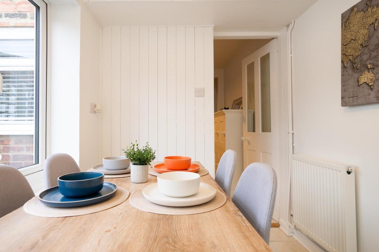 Stunning 2-Bedroom Home In City Centre With Wi-Fi! Royal Tunbridge Wells Exterior photo