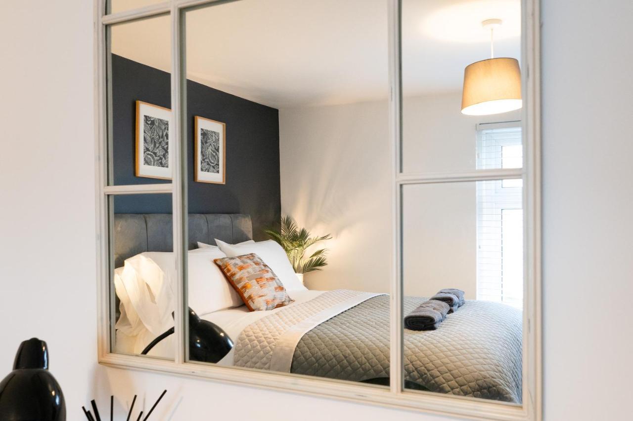 Stunning 2-Bedroom Home In City Centre With Wi-Fi! Royal Tunbridge Wells Exterior photo