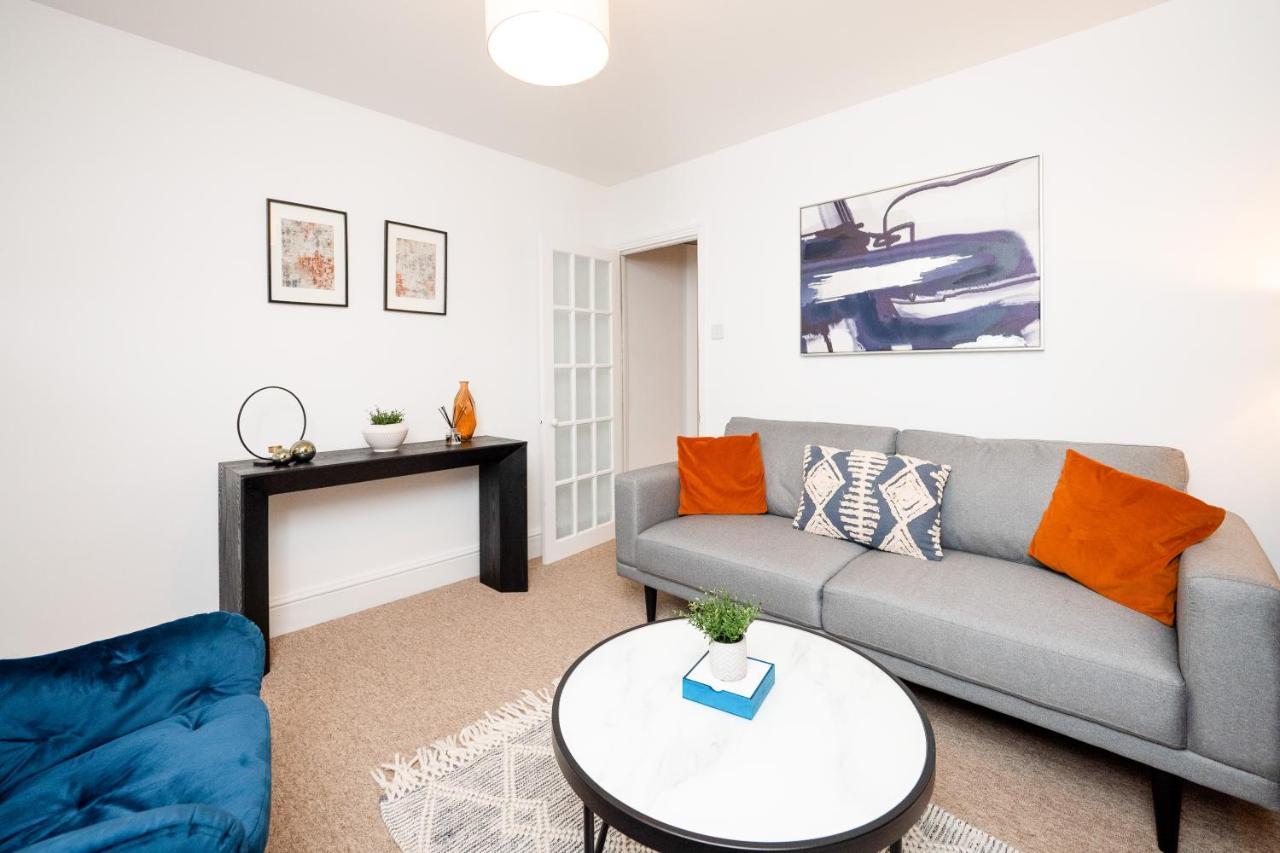 Stunning 2-Bedroom Home In City Centre With Wi-Fi! Royal Tunbridge Wells Exterior photo