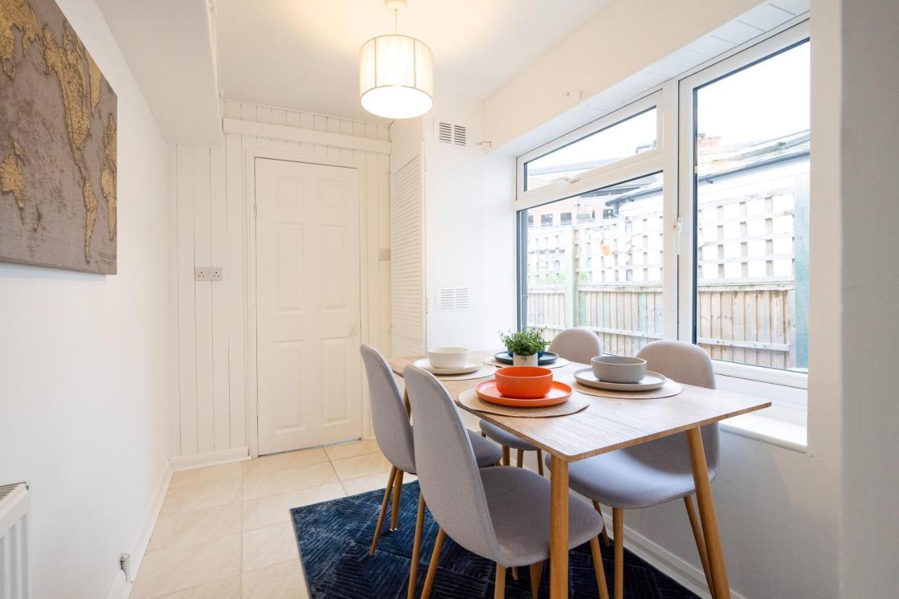 Stunning 2-Bedroom Home In City Centre With Wi-Fi! Royal Tunbridge Wells Exterior photo